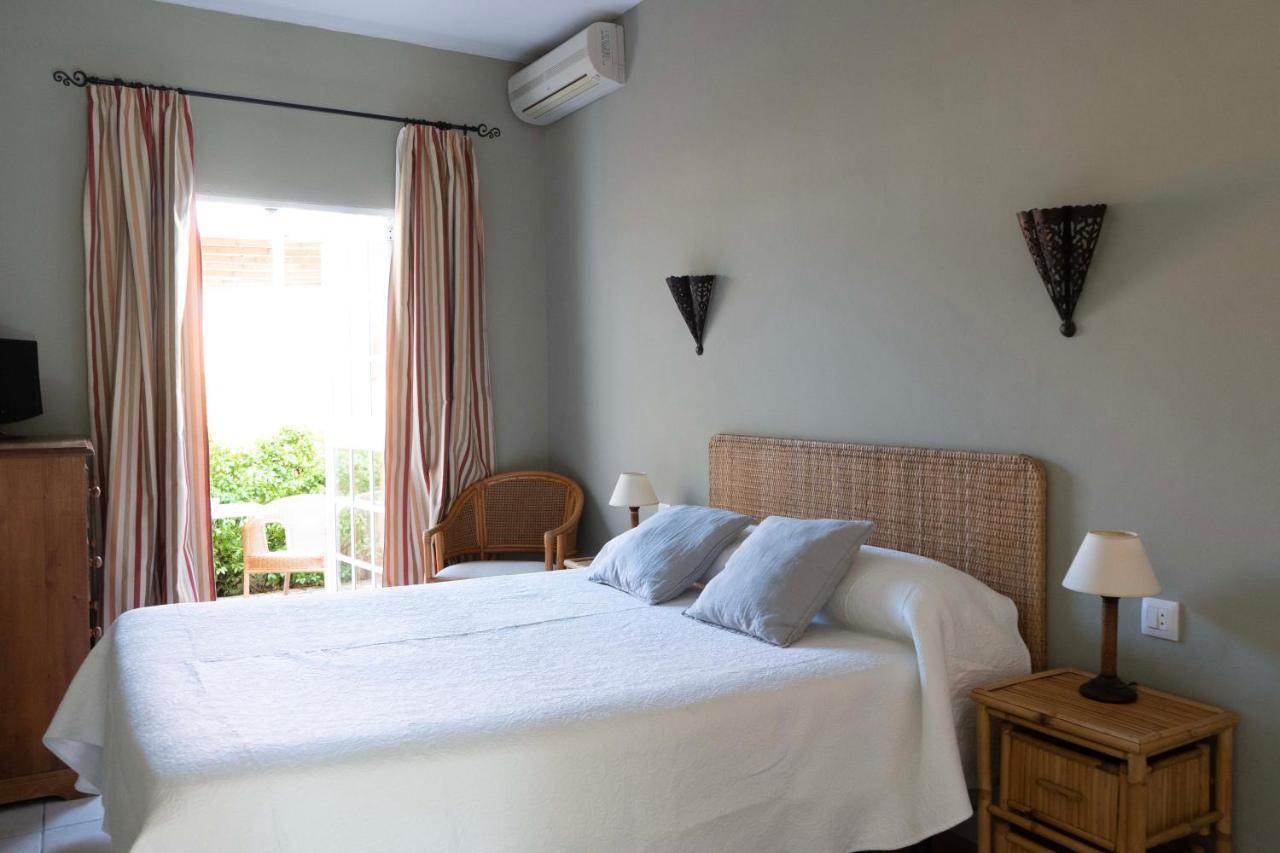 Hotel Madreselva Los Canos De Meca Eksteriør bilde
